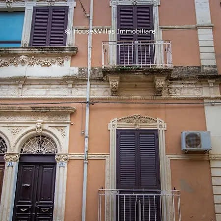 Jonica Home Apartamento Avola